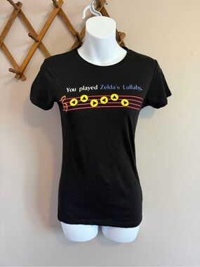 The Legend of Zelda Ocarina of Time Black Graphic Tee Nintendo Size S